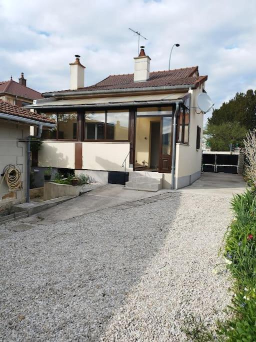 L'Hirondelle Du Faubourg Βίλα Bar-sur-Aube Εξωτερικό φωτογραφία